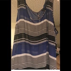 Torrid Tank with Open Back size 6 (6x) or 30W